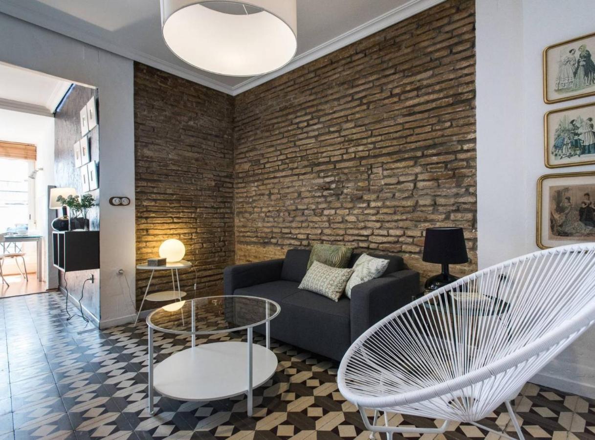 Alhondiga Suite Apartment With Terrace Sevilla Exteriör bild
